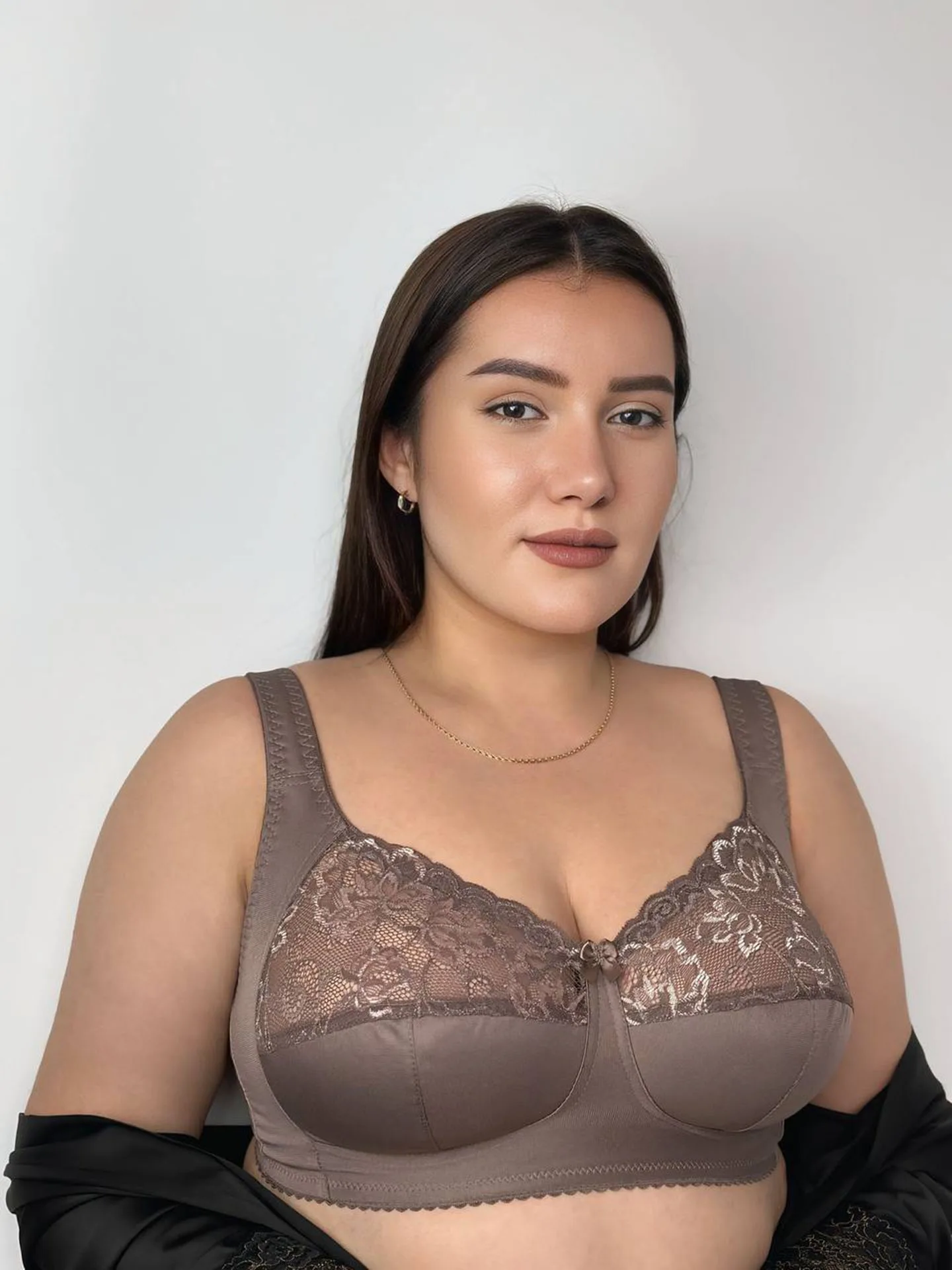 Бюстгальтер без кісточок з м'якими широкими бретелями (Латвія) - Зображення 3