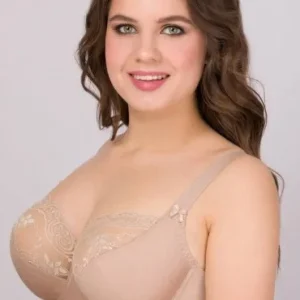 Бюстгальтер на кісточках з м'якою чашкою (Латвія)