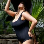 Купальник суцільний